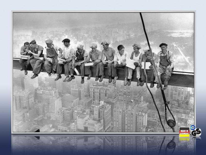 Infrarot Bildheizung schwarz-weiß 500 Watt "lunch atop a skyscraper" Frontalansicht